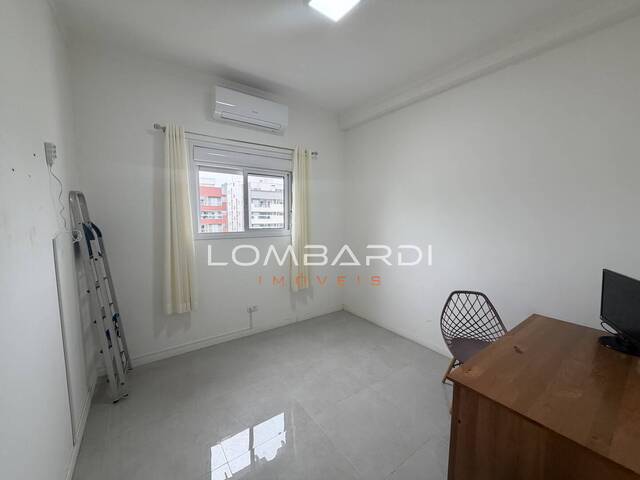 Apartamento para Venda em Ubatuba - 3