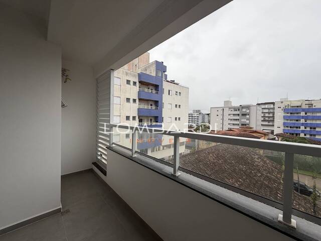 Apartamento para Venda em Ubatuba - 4