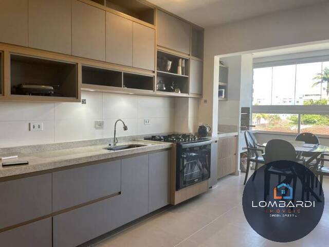 Apartamento para Venda em Ubatuba - 2