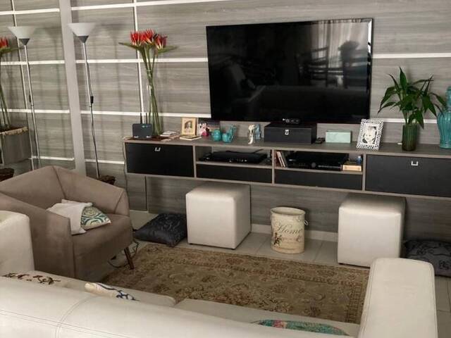 Apartamento para Venda em Ubatuba - 4