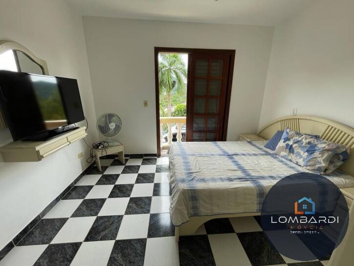 Casa, 4 quartos, 250 m² - Foto 23