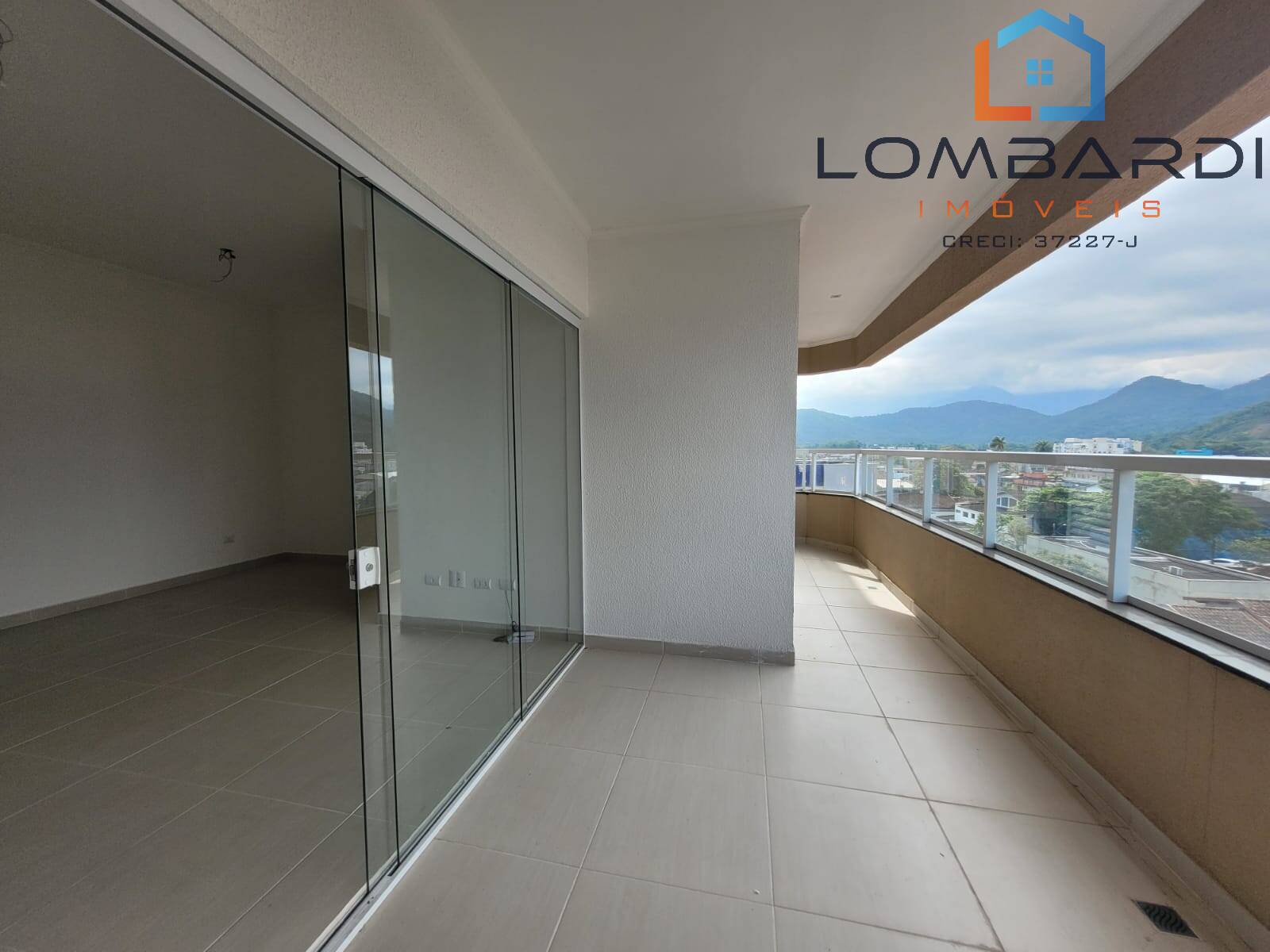 Apartamento, 3 quartos, 117 m² - Foto 1