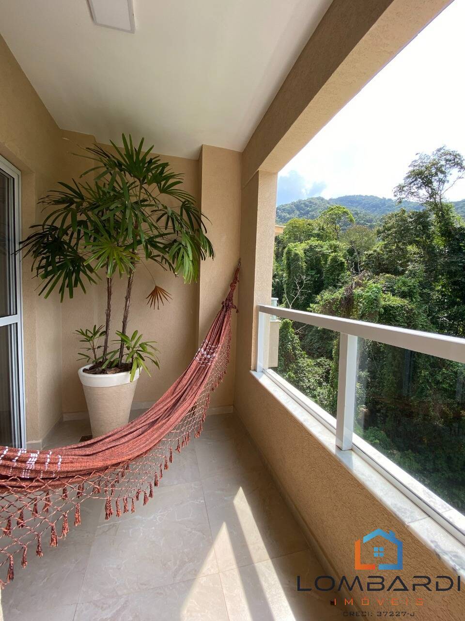 Apartamento, 3 quartos, 140 m² - Foto 2