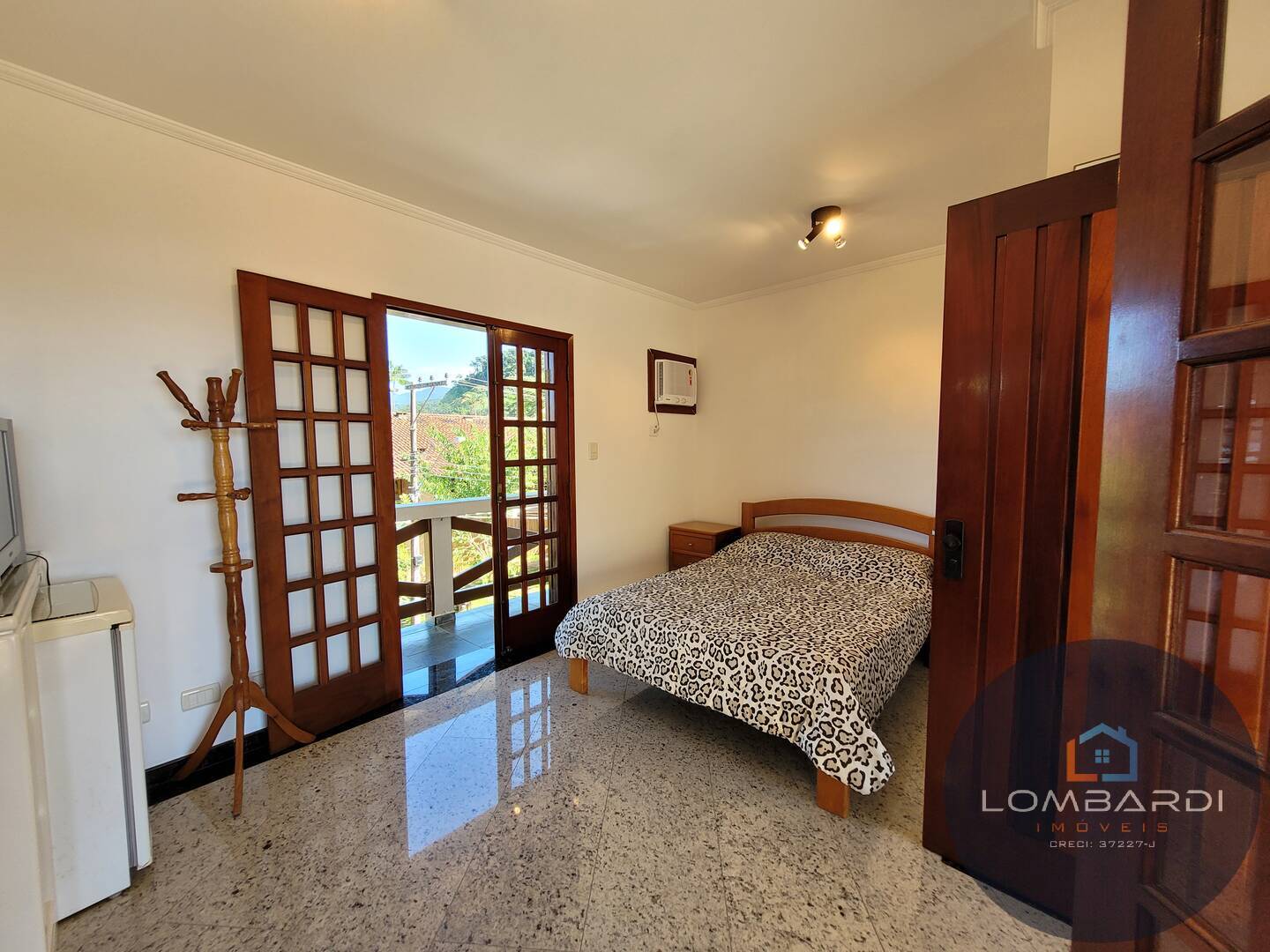 Casa, 3 quartos, 200 m² - Foto 40