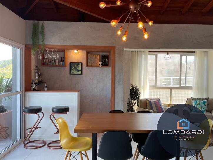 Cobertura, 3 quartos, 130 m² - Foto 1